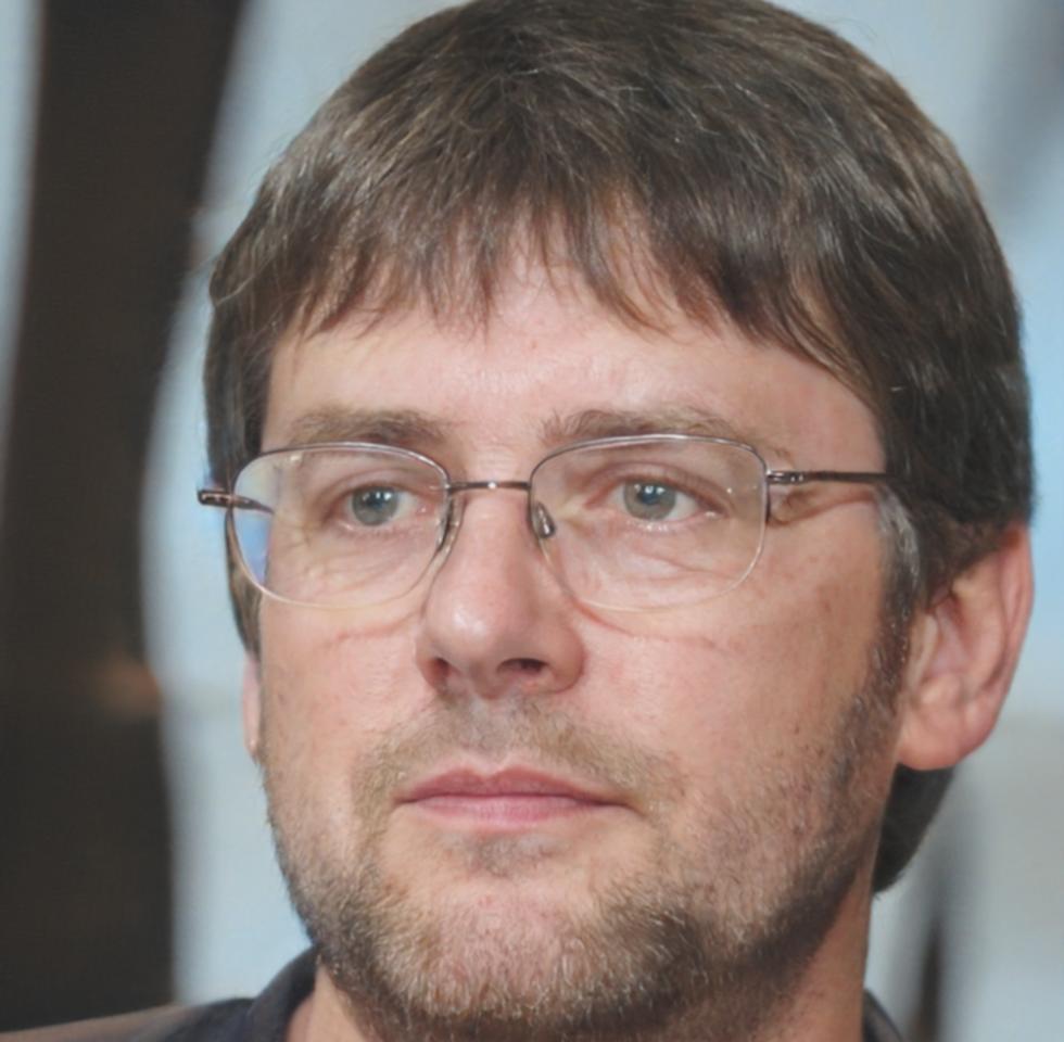 Portret Călin Rășcanu